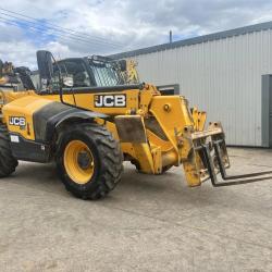 JCB 533-105