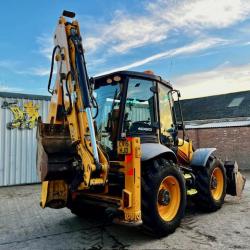 JCB 4CX