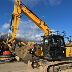 JCB JS130LC